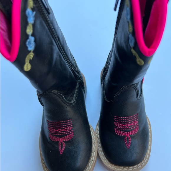 Toddler boots - Picture 2 of 7